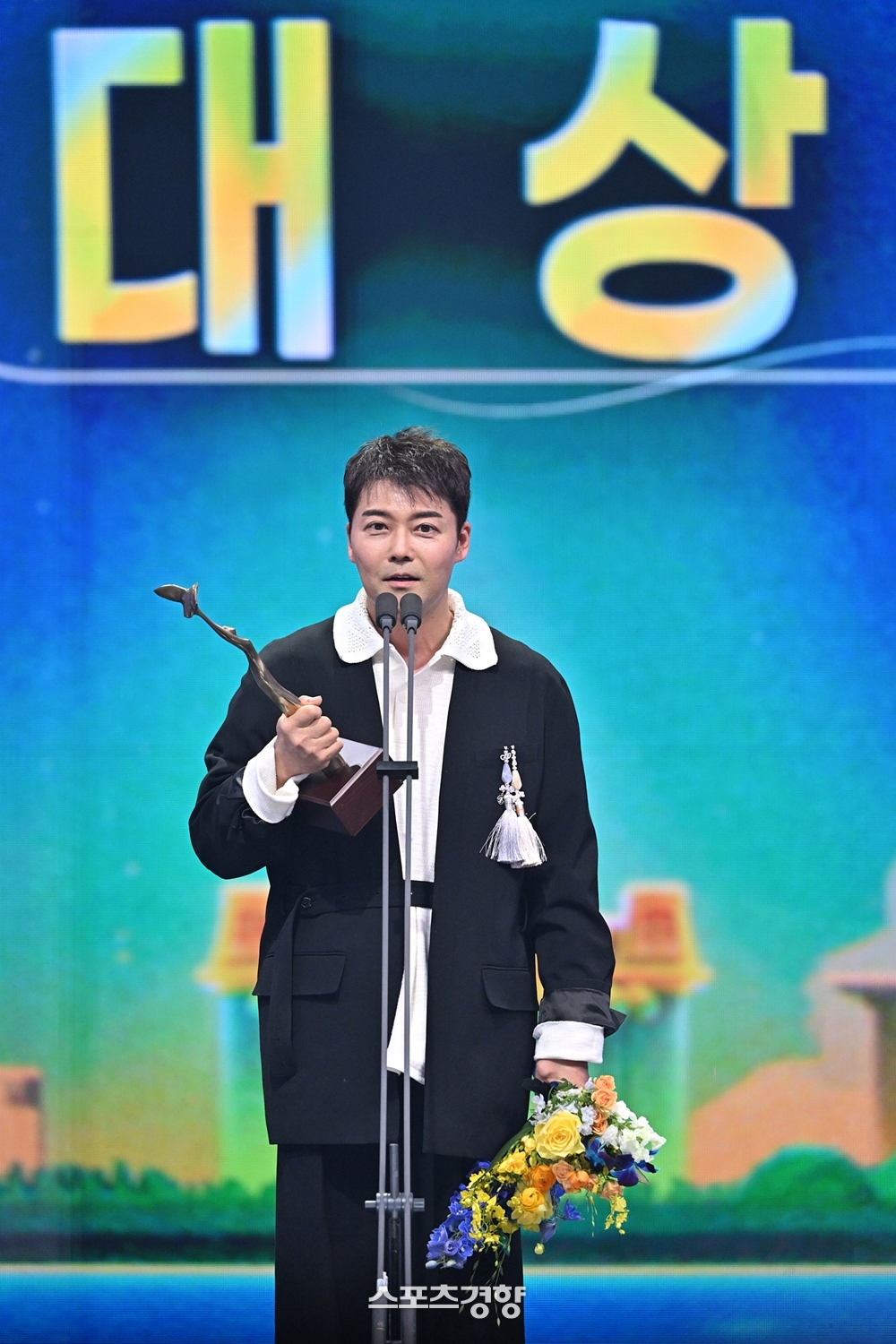 20년 만의 귀환, <b>전현무</b> <b>대상</b> [KBS <b>연예대상</b>]