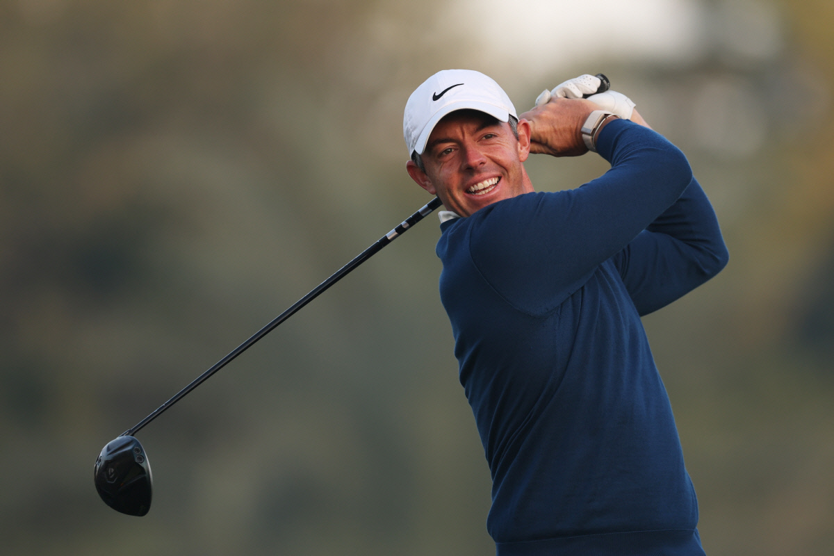 코스가 손금 보듯 훤하다… 매킬로이가 두바이서만 통산 7승 거둔 이유