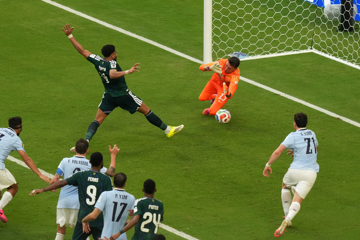 ‘이번엔 <b>사우디</b>’ 아시아, 월드컵 ‘2승3무 무패 질주’···FIFA랭킹 6...