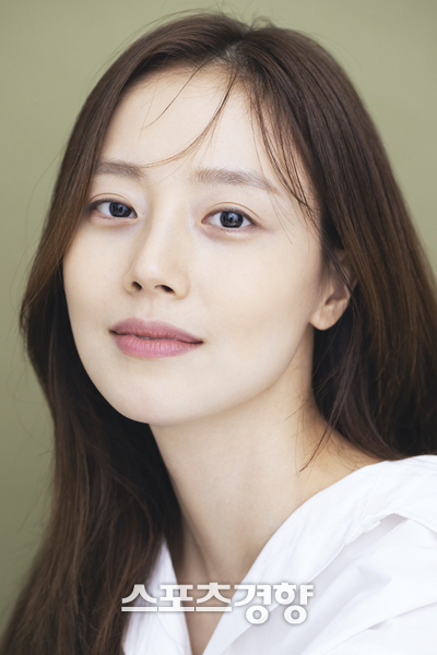 문채원, 오늘(28일) 비연예인과 결혼…지난 4월 깜짝 발표 후 2개월만