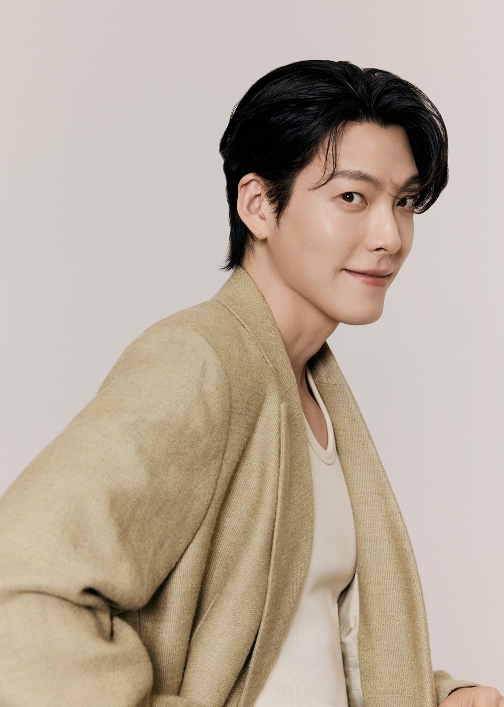 ‘<b>기프트</b>’ <b>김우빈</b>, 김규태 감독과 뭉친다
