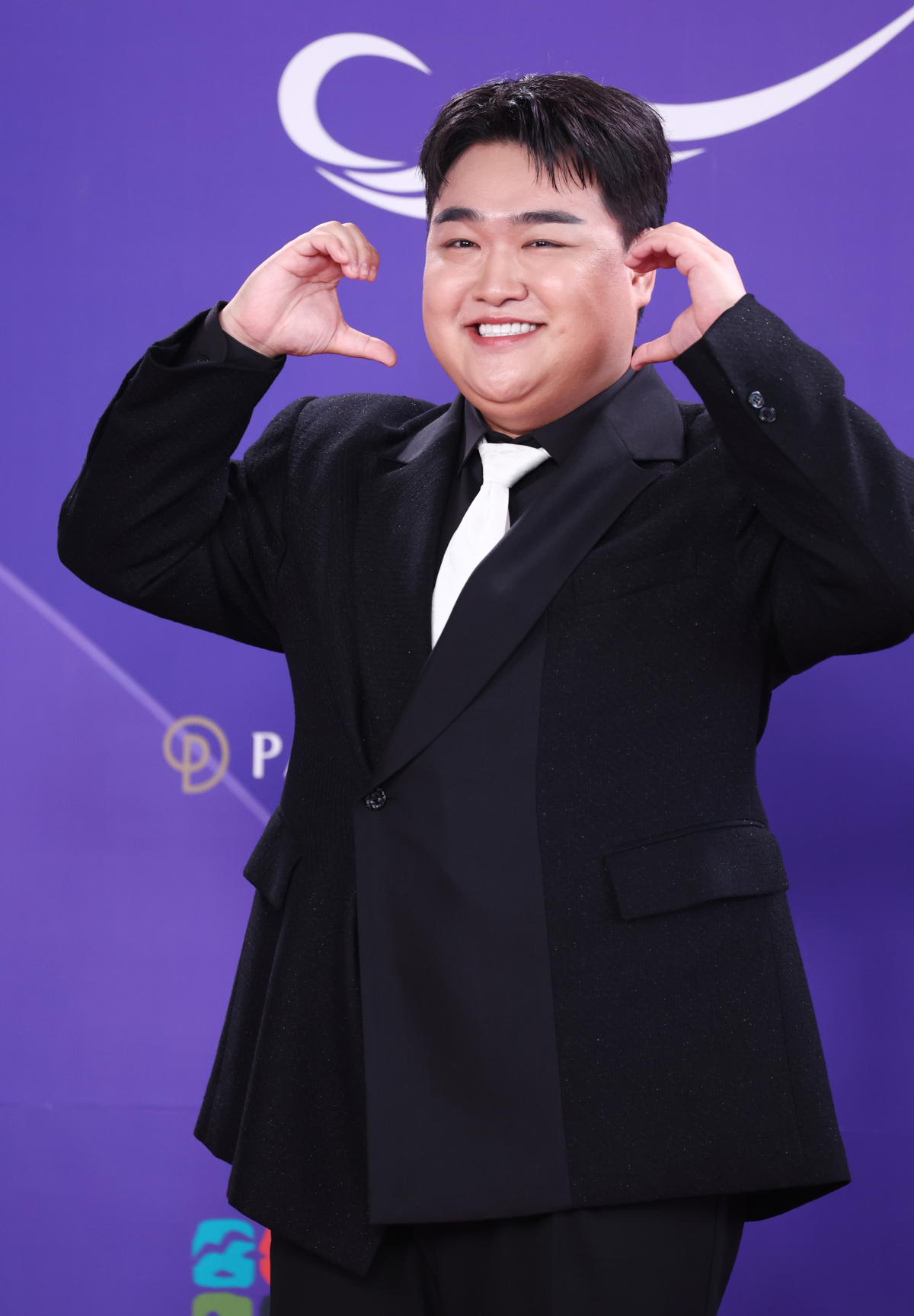 ‘대세’ <b>김규원</b>, 미담 터졌다…“장애학생 <b>속옷 손빨래</b>, 졸업식까지 찾...