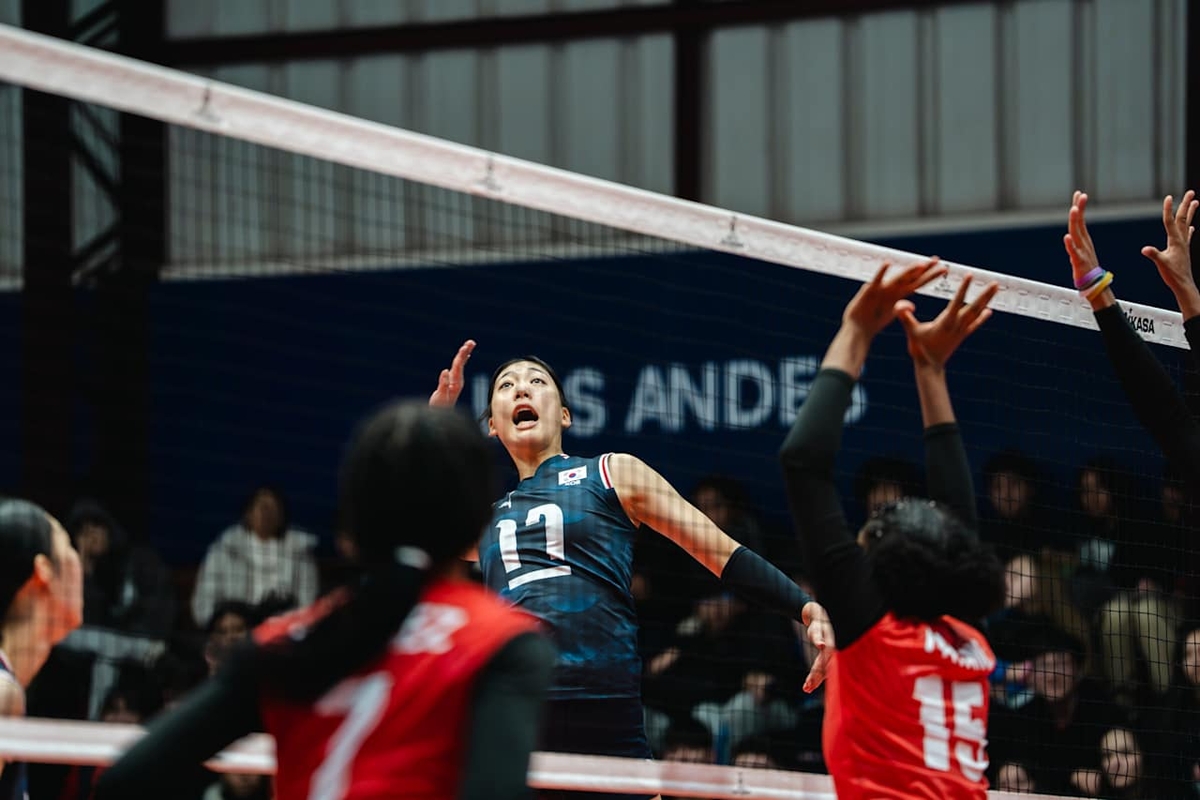 ‘<b>손서연</b> 23득점’ <b>U-17</b> 여자배구, 도미니카공화국 꺾고 세계선수권 <b>16강</b>...