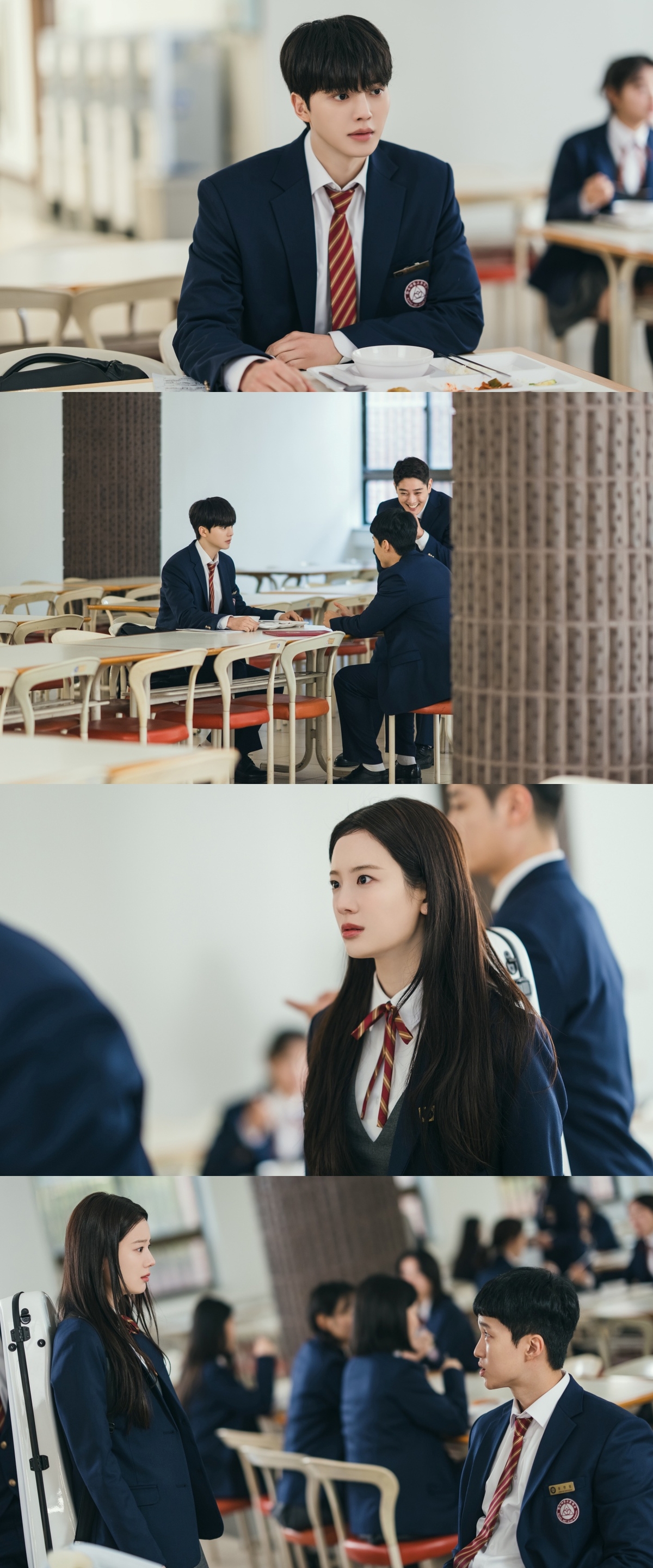 ‘<b>포핸즈</b>’ 첫방, 송강이 긴장한다