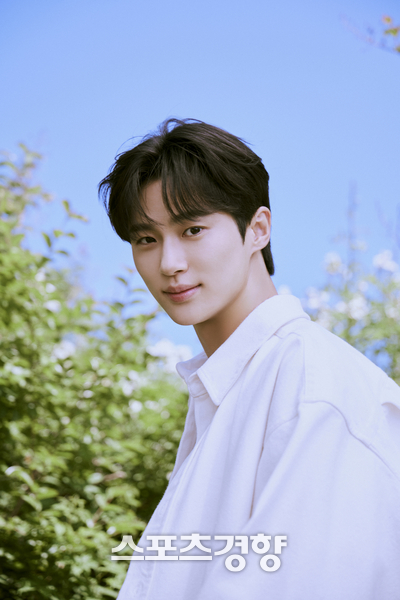 <b>변우석 사생활 침해</b> 도를 넘었다 “팬 참여 동선 외에는 방문 삼가 부탁...