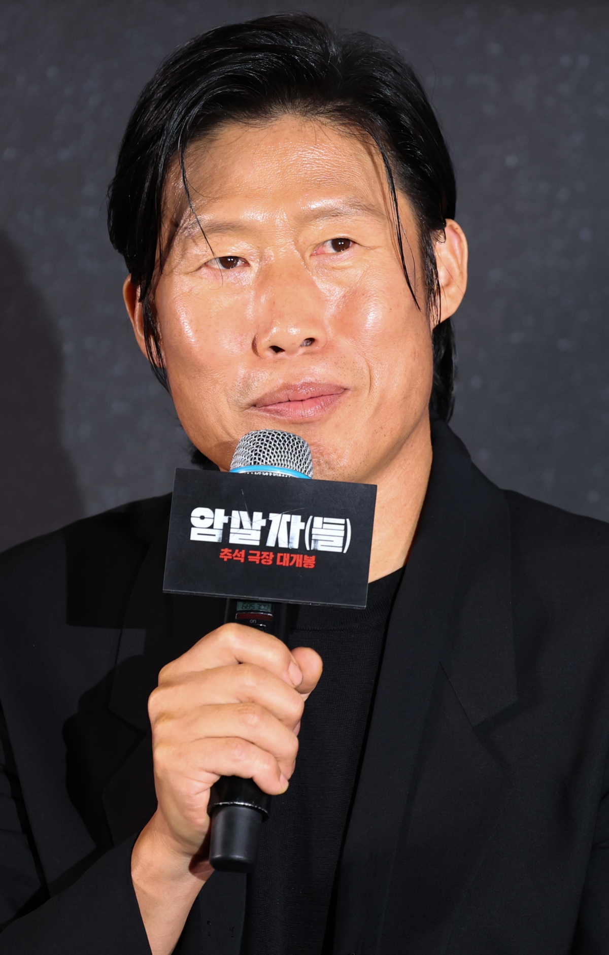 [공식] <b>유해진</b>, ‘암살자(들)’ 논란에 신변 위협…소속사 “모든 조치...