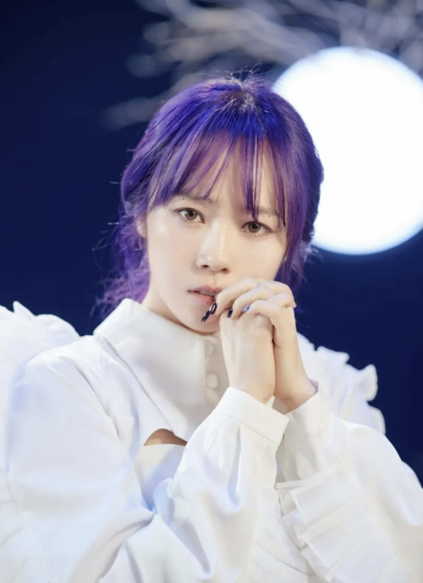 [단독] <b>이수영</b>, DJ 활동 잠정 중단…“‘<b>백혈병</b>’ 子 치료 위해”