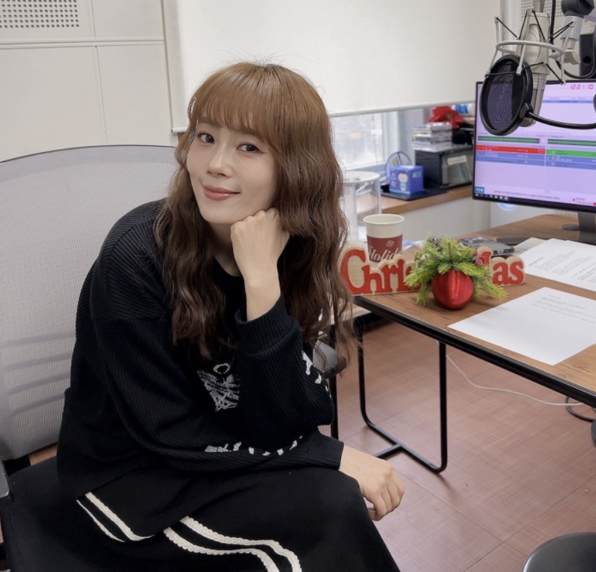 [전문] <b>이수영</b> “‘백혈병 진단’ 子, 치료 집중 위해 DJ 잠정 중단…잘...