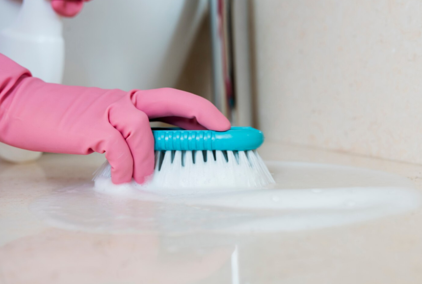 줄눈은 한 번 착색되면 되돌리기 어렵다.눈에 잘 띄는 세정제보다,무색에 가까운 선택이 결국 가장 안전하다.프리픽 이미지