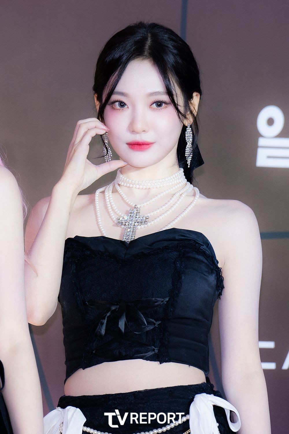 [T포토] <b>에스파 닝닝</b> '막닝이표 <b>볼하트</b>'