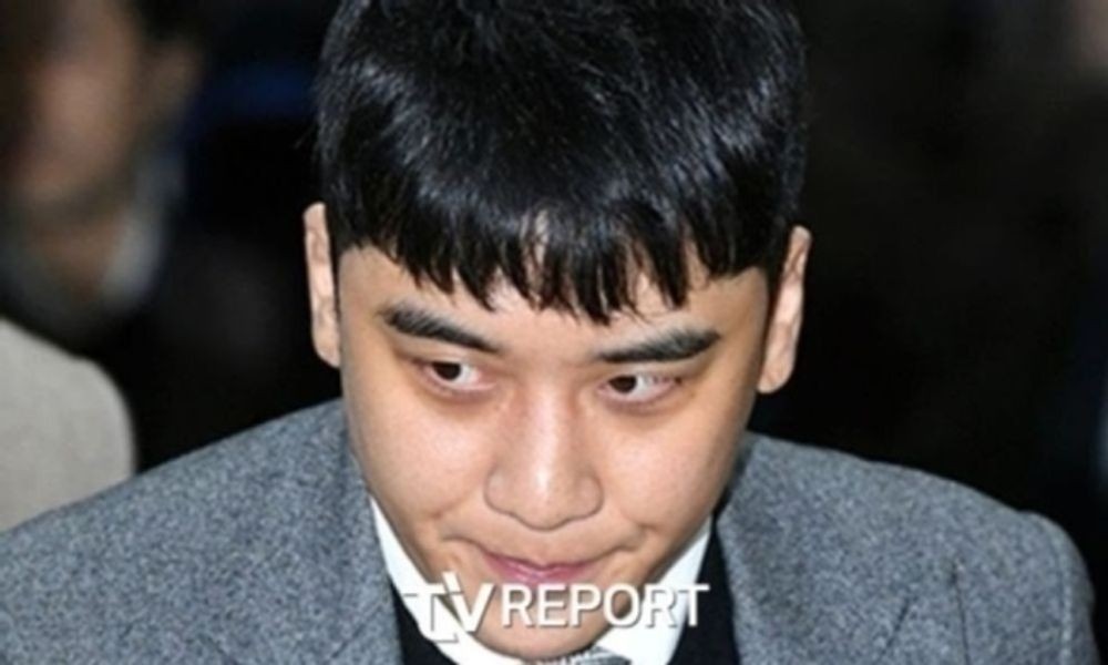 <b>승리</b>, 유혜원과 결별 후 "XX 예쁜 여자랑 도둑처럼"…근황 포착됐다