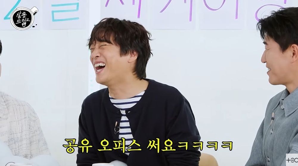 <b>차태현</b>, <b>조인성</b>과 <b>소속사</b> 차린 이유 공개…"공유 오피스 쓰는 中" [RE:뷰...