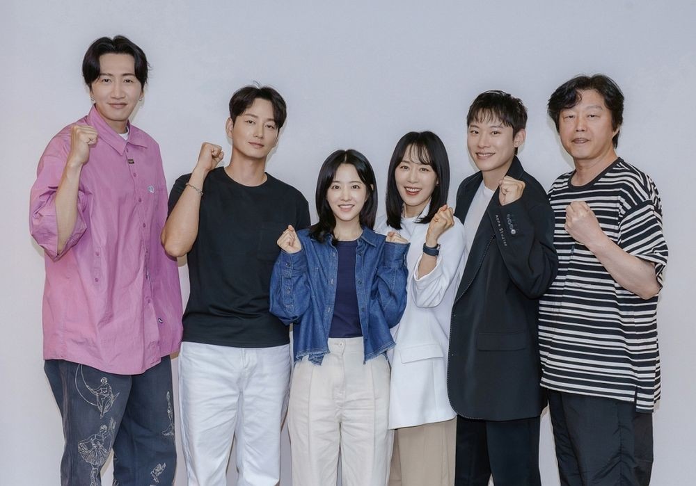 <b>박보영</b>→<b>이광수</b>, '<b>골드랜드</b>' 내년 공개…믿보 캐스팅 [공식]