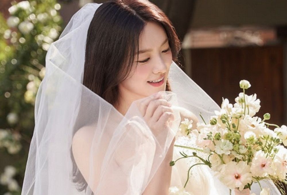 '하동근 누나' 하지혜, <b>6세 연하</b>男과 <b>결혼</b>…영탁·이찬원 축전 [공식]