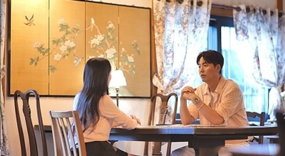 '47세 미혼' <b>이정진</b>, 동두천 카페서 <b>소개팅</b> 포착…정준하가 만남 주선 (...