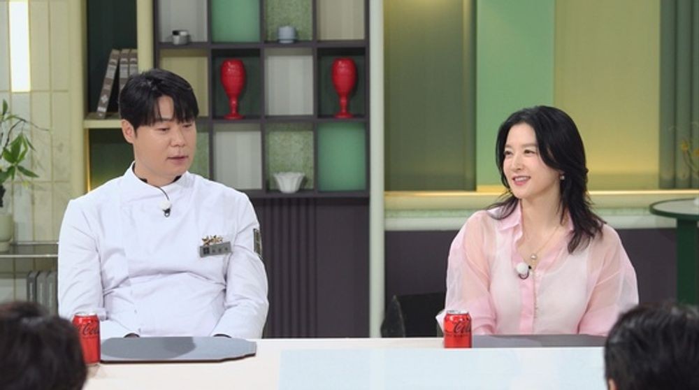 '74세 남편' <b>이영애</b>, 재산 2조라더니…냉장고도 대박이다 ('냉부')