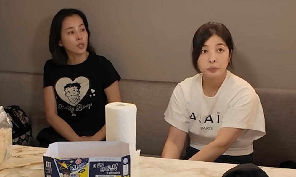 <b>김강우</b>, <b>아내 공개</b>…동생 한혜진과 똑 닮은 비주얼 [RE:뷰]