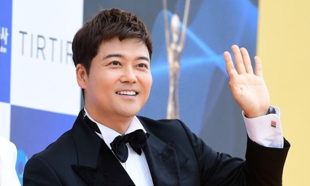 '자산 600억설' <b>전현무</b>, 얼마나 벌었길래…생일 맞아 '<b>1억</b>' <b>기부</b>