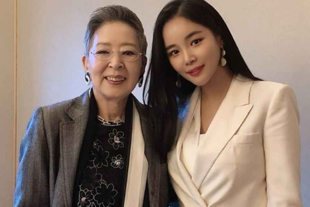 조정민, 故 <b>김지미</b> 향한 그리움 전했다…“깊은 슬픔 감출 수 없어”[RE...