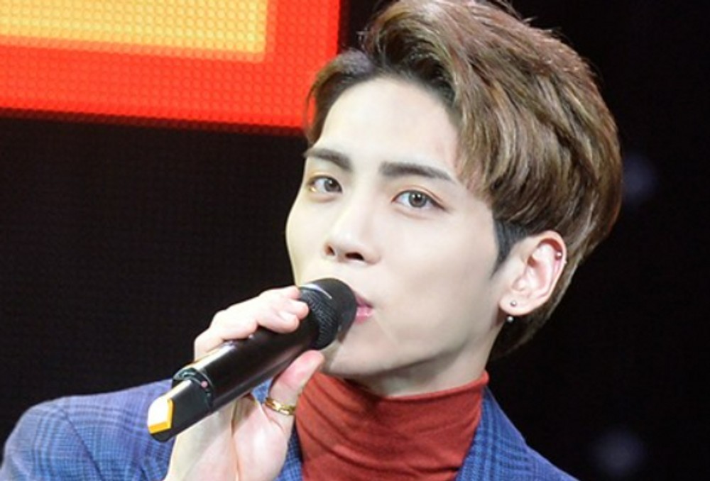 故<b>종현</b>, 떠난 지 8년…키 제외 멤버들 "늘 형을 사랑하자" [RE:멤버]