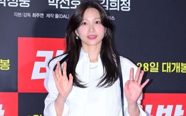 Hani as market shop owner character