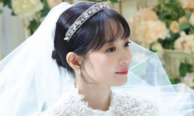 シン・ミナの結婚式の涙—見過ごされがちだった本当の意味