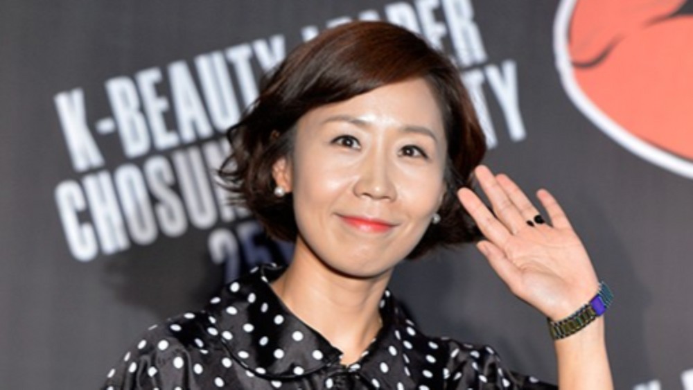 '故<b>안재환</b>과 사별' <b>정선희</b>, "<b>빚</b>+근거 없는 악플 고통…이경실→김영철 ...
