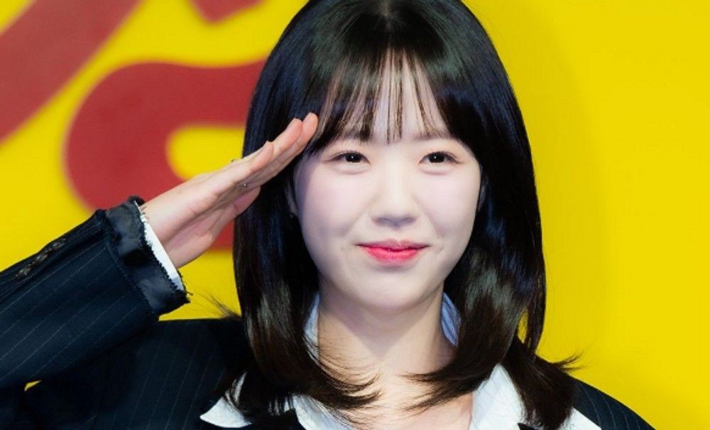 <b>지예은</b>, 갑상샘암 투병 사실 <b>고백</b>…"0.1cm도 전이 가능→상당히 많았다...