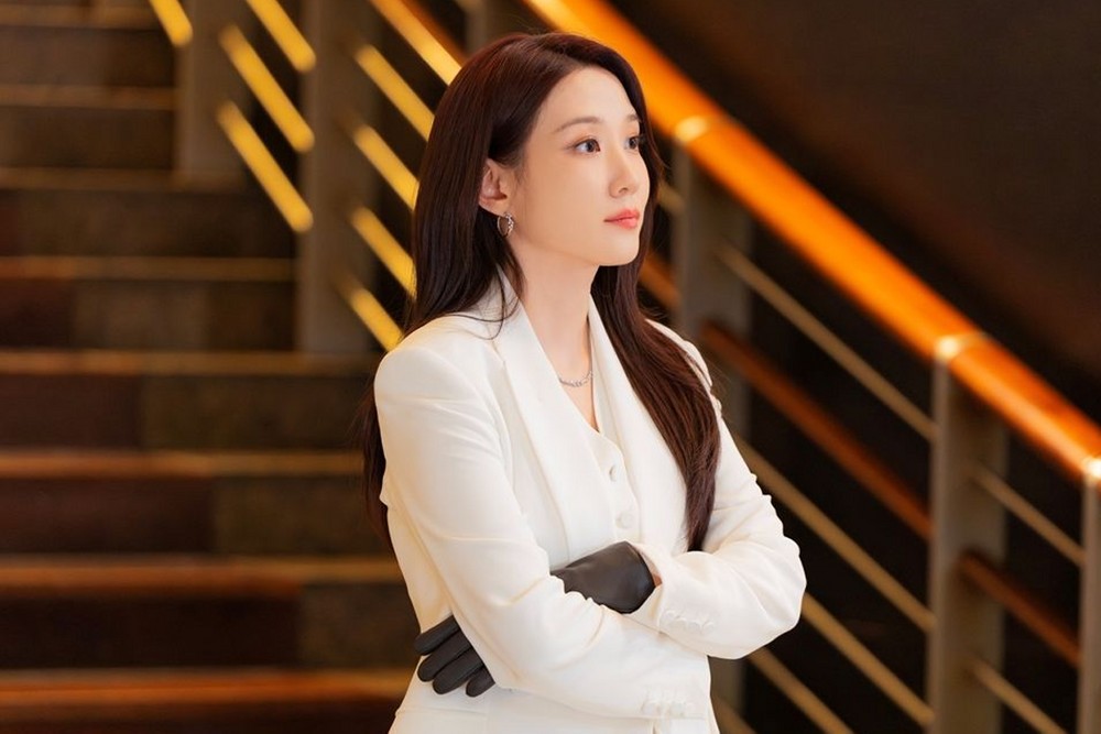 300만 흥행 원작→박은빈표 오컬트 로코 통할까…공개 전부터 화제성 폭발한 韓 드라마 ('오싹한 연애')