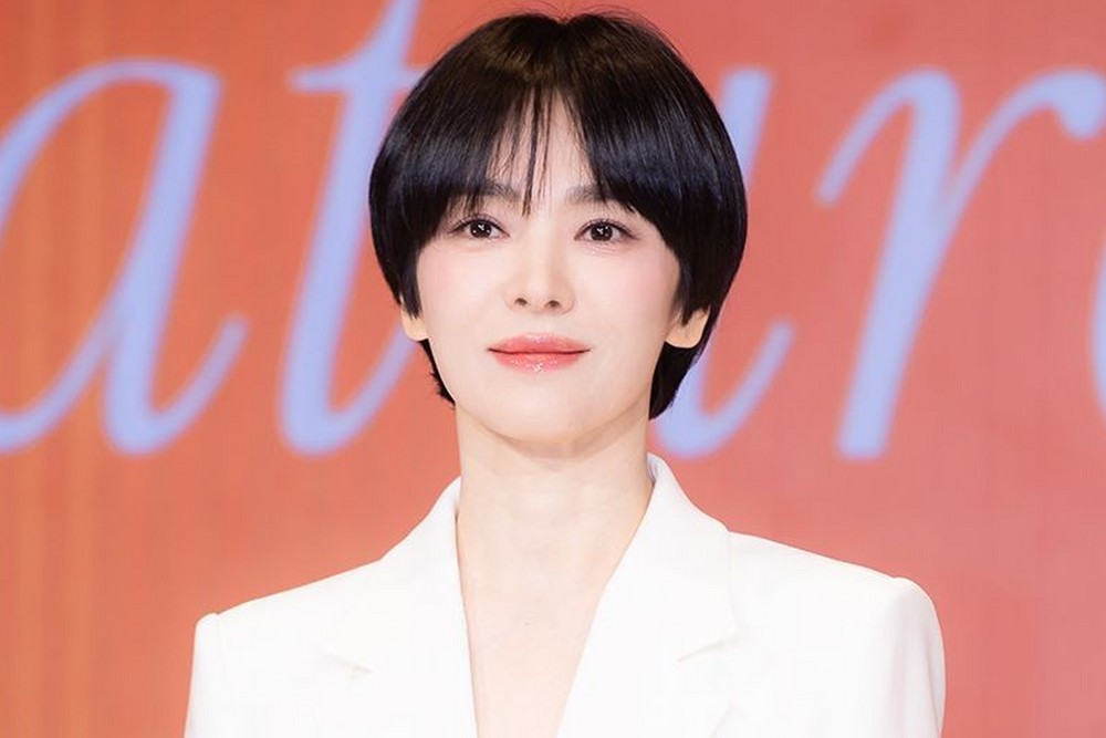 송혜교, UAA와 14년 만 결별→'1인 소속사' 새출발…"각자의 미래 응원하...