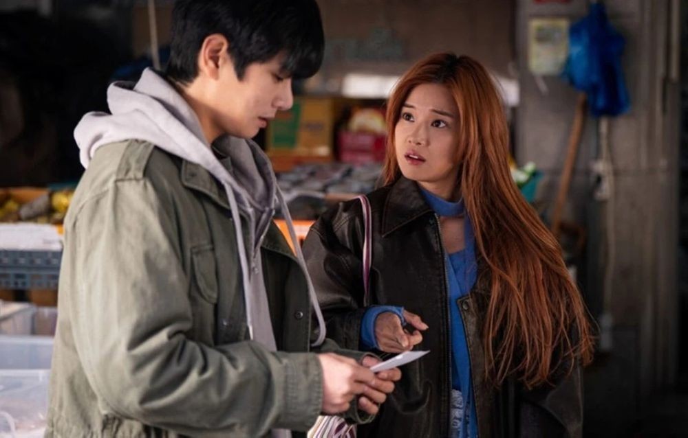 Lee Yi-kyung Drops the Comedy Act in New Korea-Vietnam Film, and Critics Noticed, But Audiences Didn't Show Up