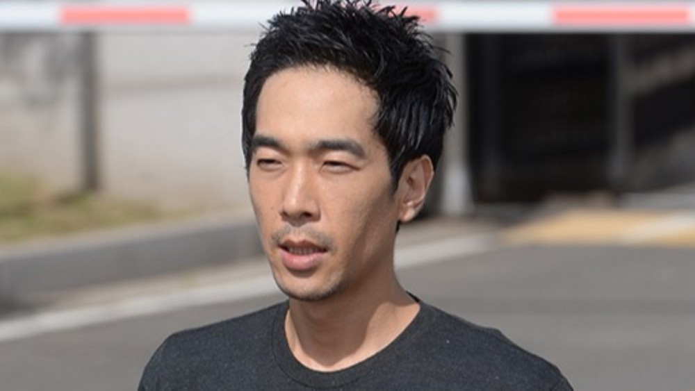 <b>고영욱</b>이 또…'<b>류수영</b>' <b>박하선</b> 명품 자랑에→19금 저격 "밑 빠진 독에...