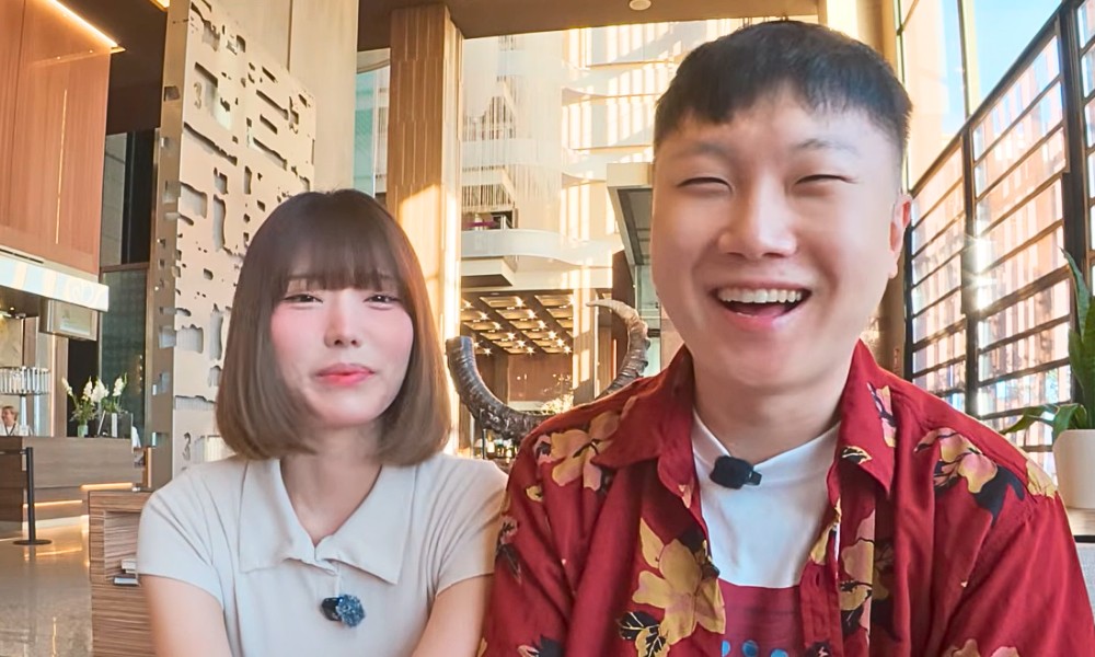 '260만 유튜버' <b>빠니보틀</b>, <b>예비신부</b> 얼굴 공개…"<b>결혼</b>식 전 신혼여행 합...