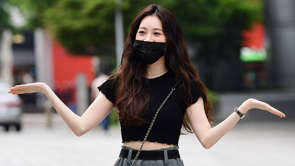 Girl's Day's Yura Drops One Line on Yang Se-chan Rumors, Then Apink Walks In