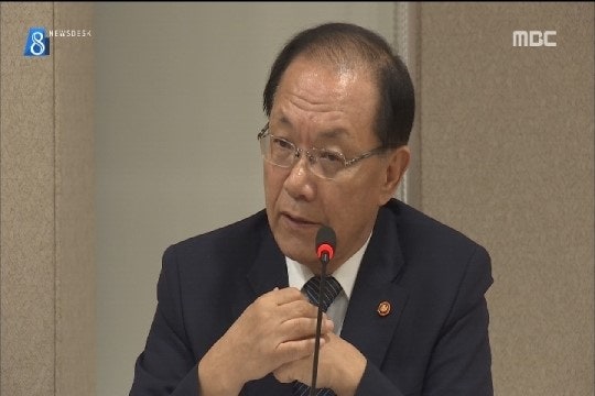 황우여 "<b>수능</b> 영어 절대평가로 전환"…2018년도 시행 유력