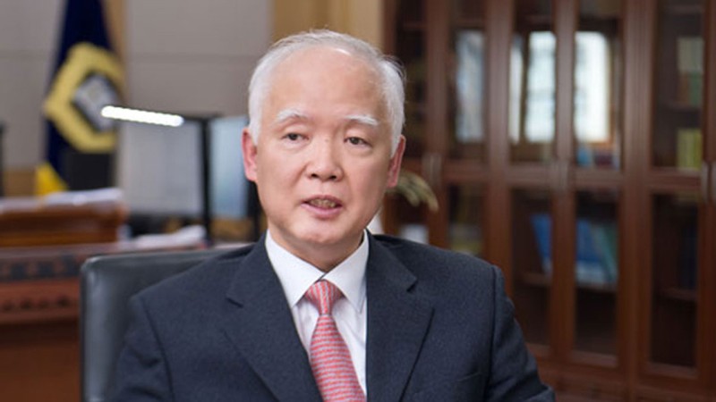 윤 대통령, <b>헌법재판관</b> 후보에 <b>정형식</b> 대전고등법원장 <b>지명</b>