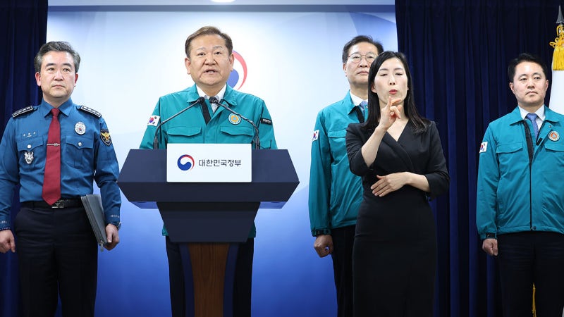 정부, 전공의 이탈에 "<b>집단행동</b> 주도하면 구속수사"