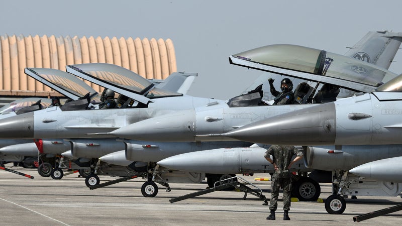 공군, F-35A 등 60대 동원 대규모 <b>훈련</b>‥우주작전대대 첫 참가