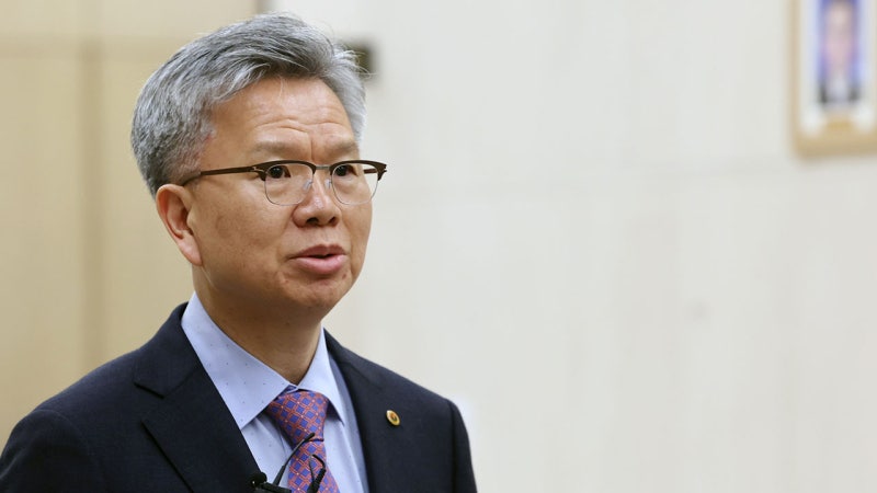<b>의협</b> 전 <b>비대위원장</b> 의사 면허<b>정지</b> <b>집행정지</b> 신청, 항고심서 기각