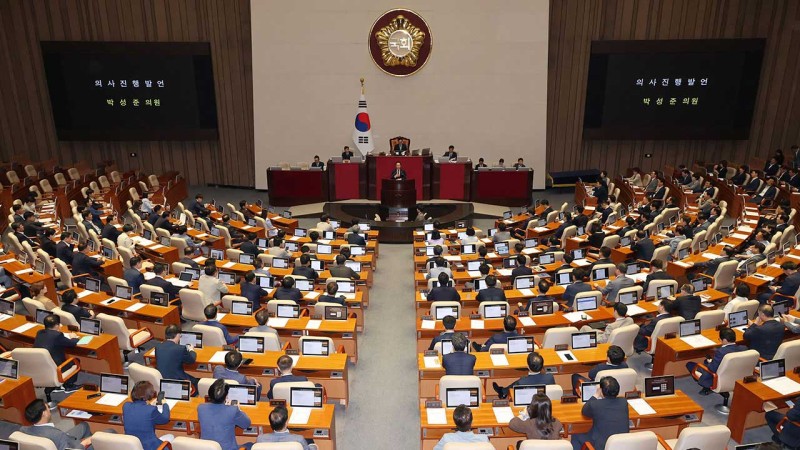 <b>전국민 25만원 지원</b>법 국회 본회의 상정‥여야 무제한 토론 돌입