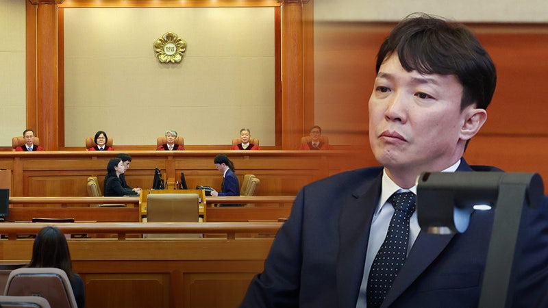 '<b>비위 의혹</b>' <b>이정섭</b> 검사 탄핵소추 기각‥"사유 특정 안 돼 부적법"