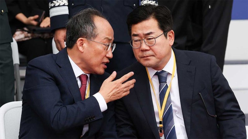 <b>국군의</b>날 맞아 여당 "처우 개선"‥야당 "채상병 특검 받아야"