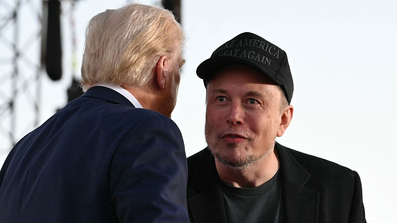 트럼프 옆에 선 머스크‥처음 찬조연설 나서