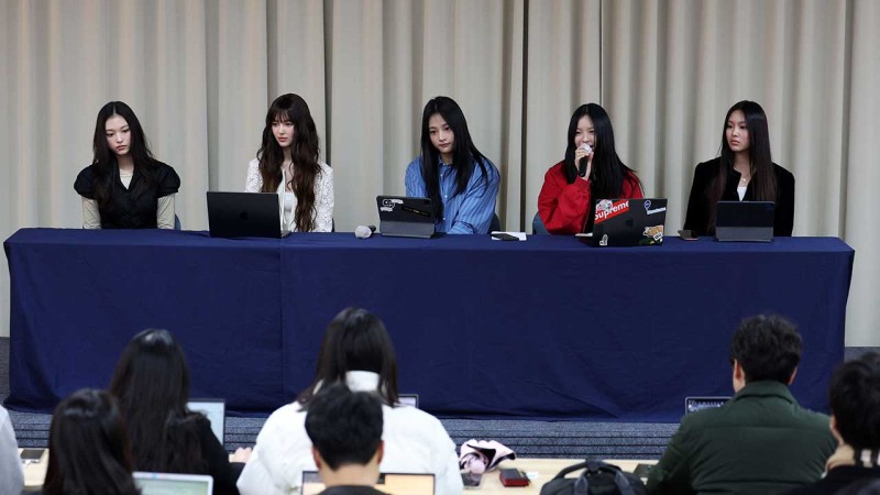 <b>뉴진스</b> "<b>전속계약</b> 해지"‥어도어에 결별 통보
