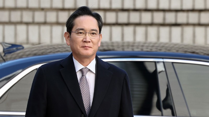 불법 승계 의혹 <b>이재용</b> <b>항소심</b> 출석‥취재진 질문에 침묵
