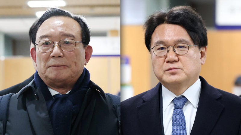 '<b>울산시장 선거</b>개입 의혹' 황운하·송철호 항소심서 <b>무죄</b>