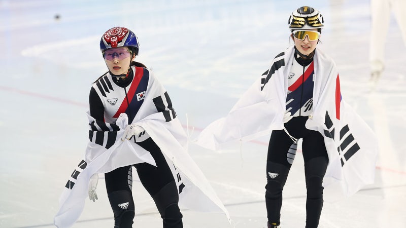[아시안게임] <b>쇼트트랙</b> 최민정, 여자 <b>1000m 금메달</b>‥대회 첫 3관왕