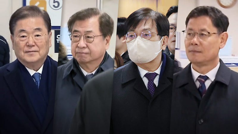 <b>탈북 어민 강제북송</b> '<b>선고유예</b>'‥"분단의 모순으로 행정 혼란"