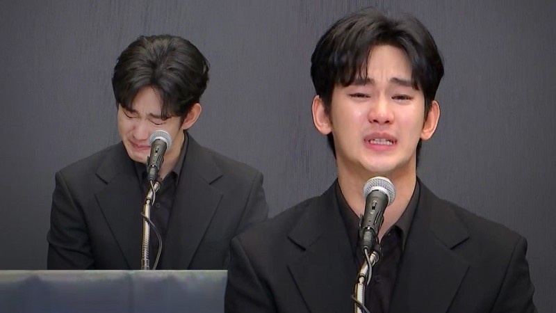 배우 김수현 기자회견 "교제는 사실‥미성년 때 아냐" <b>가세연</b> 등에 120억...