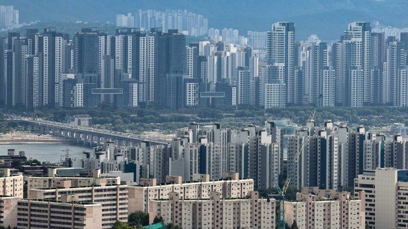 <b>감사원</b> "<b>문재인 정부</b> 집값 <b>통계</b> 102차례 <b>조작</b>‥소득·고용도 왜곡"